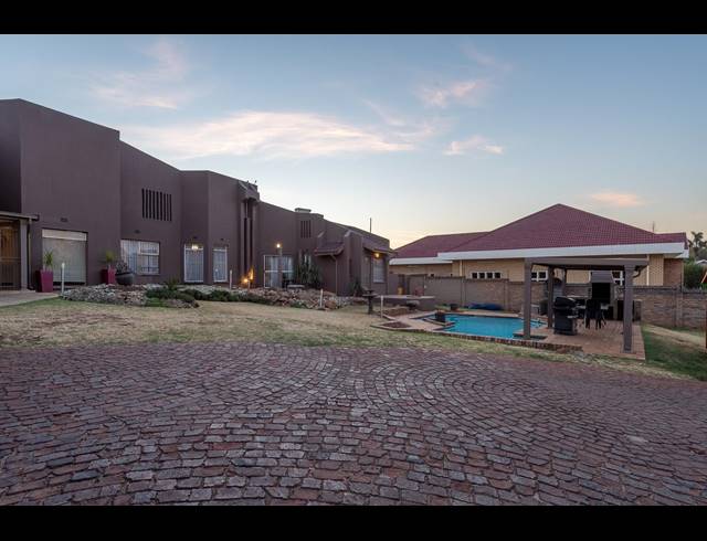 4 BEDROOM HOUSE SOLD IN MULBARTON